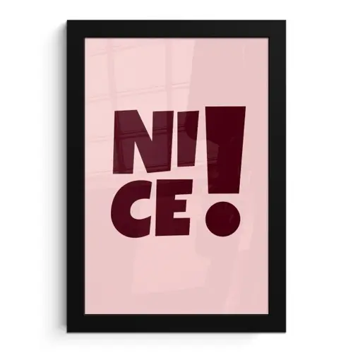 Nice - Uitroepteken - Roze fotolijst zwart zonder passe partout klein -3d