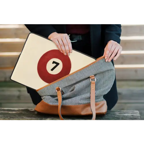 Cirkel - Zeven - Lucky - Rood laptophoes neopreen klein -tas
