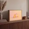 Croissant - Strik - Roze Light Box met batterij (Wandlamp) middel -sfeer2
