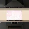 Marmer - Wit - Roze - Chic - Marmerlook keuken achterwand spatscherm klein -sfeer1
