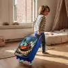 Rode sportauto met dino raast door tropisch strand Kinderkoffer - Blauw klein -sfeer1