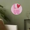 Love - Roze - Hart - Valentijn Akoestische PET Vilt - Rond klein -sfeer2