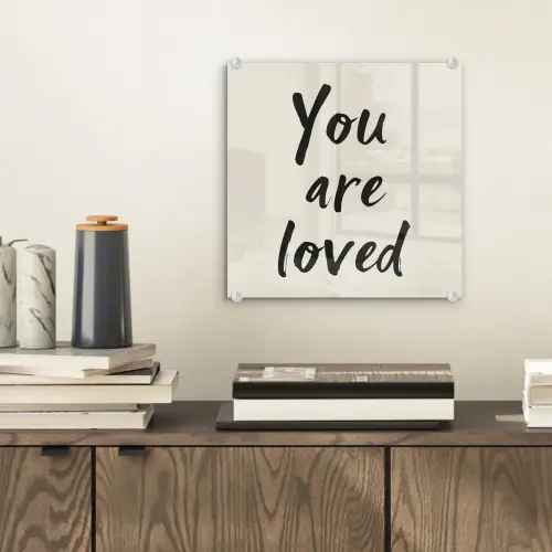 Minimalistisch - Beige - Love plexiglas 5mm klein -sfeer1