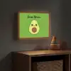 Avocado - Groen - Pit - Gezichtje Light Box met batterij (Wandlamp kind) middel -sfeer5_kind
