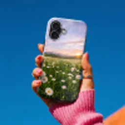 Madelief - Veld - Heuvels - Groen Toughcase MagSafe Apple iPhone 17 klein -Sfeer1V
