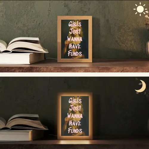 Kroon - Vrouw - Jurk - Opvallend Light Box met kabel (Tafellamp) klein -sfeer3