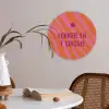 Quote - Zomer - Roze Akoestische PET Vilt - Rond klein -sfeer3