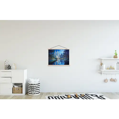 Stad Kuala Lumpur - Skyline - Wolkenkrabbers - Water textielposter latten blank klein -kinderkamer