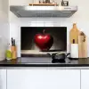 Apple - Hart - Rood Inductie beschemer met haakjes klein -sfeer2