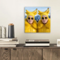 Vrouwen - Bananen - Geel aluminium wit klein -sfeer1