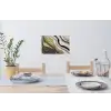 De binnenkant van een agaten met een gouden kleur uit de natuur Muursticker klein -eettafel