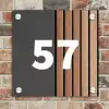 Hout en antraciet - Traditioneel Naambord Vierkant klein -sfeer2