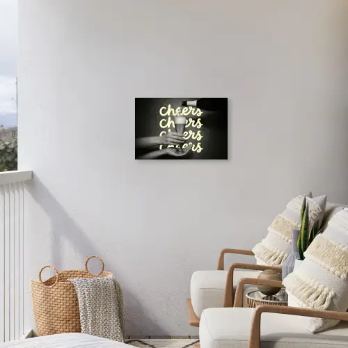 Cheers - Wijn - Zwart - Wit Tuinposter op houten frame 2 cm dik klein -sfeer1
