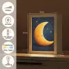 Maan - Geel - Sterren - Gezichtje Light Box met kabel klein -USP_NL