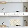 Patroon - Klassiek - Beige keuken achterwand spatscherm klein 900 -voor_na_NL