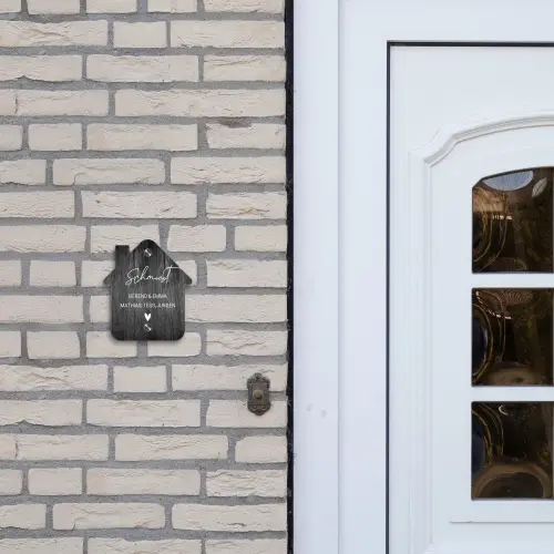 Donker hout - Sierlijk Naambord Huisje klein -sfeer1