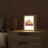 Raceauto - Oranje - Jongens - Kinderen - Auto Light Box met kabel klein -sfeer1_kind