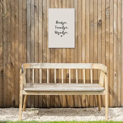 huisjetuintjewijntje-beige Tuinposter op houten frame 2 cm dik klein -sfeer4