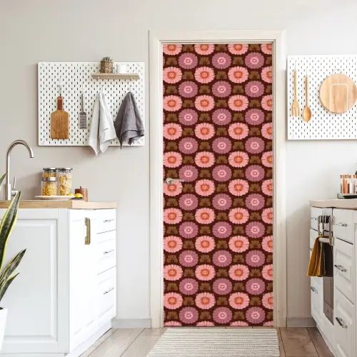 Retro - Madelief - Roze deurposter klein 289 -sfeer5