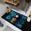 Vrouw - Bloemen - Blauw - Aesthetic - Luxe Inductie beschemer met haakjes klein -sfeer1