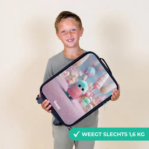 Zoet Monstersnoep Avontuur Kinderkoffer - Zwart klein -sfeer4_NL