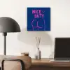 Brutaal - Grappig - Blauw aluminium wit klein -sfeer5