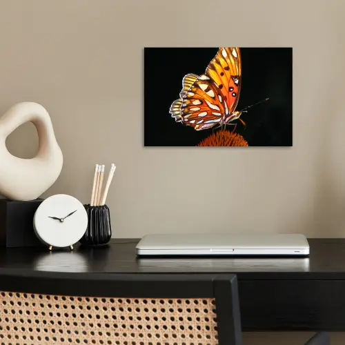 Vlinder - Bloemen - Insect - Portret - Zwart - Oranje poster papier klein -sfeer1
