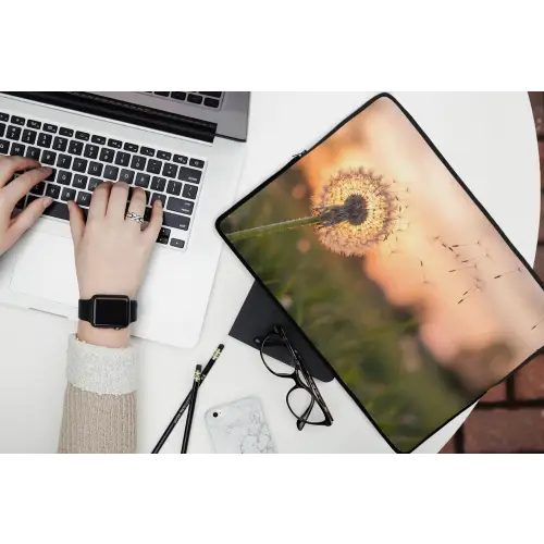 Paardenbloem - Zonsondergang - Veld laptophoes neopreen klein -bureau