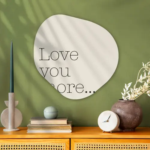Minimalistisch - Love - Beige Wandcirkel Organisch Aluminium middel -sfeer2