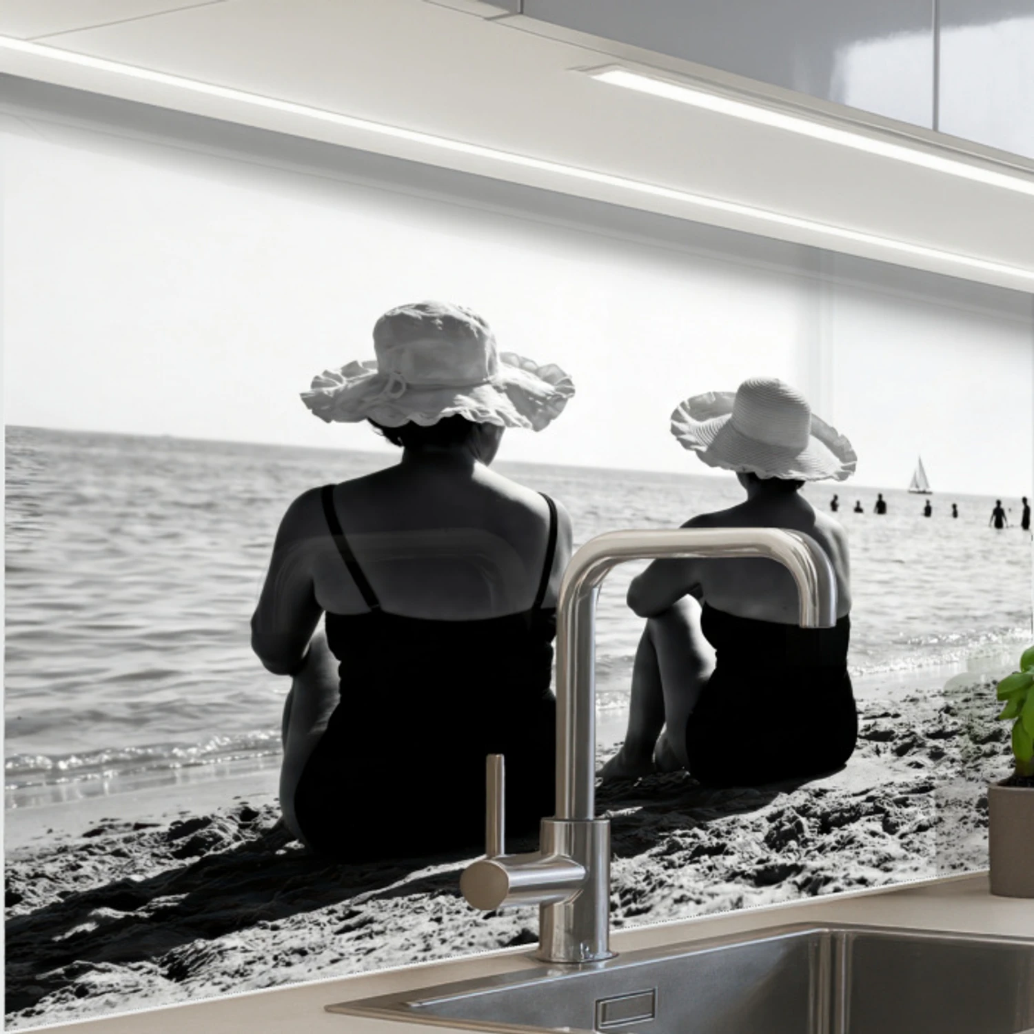 Vrouwen - Zonnehoed - Strand - Zwart - Wit keuken achterwand 2 middel -zzzz3d_schuin
