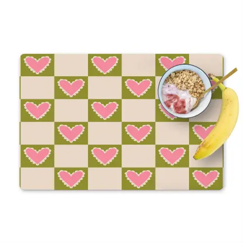Olijfgroen - Hartjes - Patroon - Retro Placemat vinyl groot 368 -zzzproduct_Kitchenyeah-website
