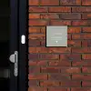 Effen lichtgrijs - Sierlijk Naambord Vierkant klein -sfeer1-XS