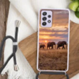 Olifanten - Savanne - Zonsondergang - Afrika - Warm Hoesje Samsung Galaxy A52 5G met koord klein -sfeer4