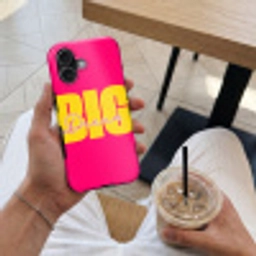 Dream big - Roze - Geel - Minimalistisch Toughcase MagSafe Apple iPhone 17 klein -Sfeer1M