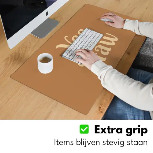 Yee haw - Bruin - Minimalistisch Muismat XXL klein -sfeer3