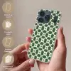 Tegel - Klassiek - Groen Telefoonhoesje iPhone 17 Pro klein 878 -sfeer3_DE