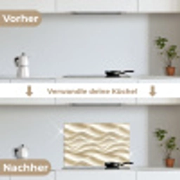 Lijnen - Golvend - Crème keuken achterwand spatscherm klein 900 -voor_na_DE