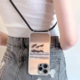 Zee - Vogels - Strand Hoesje iPhone 16 Pro Max met koord klein -sfeer5