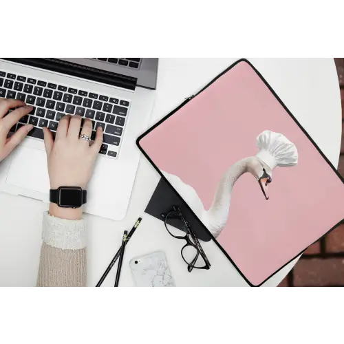 Zwaan - Koksmuts - Mooi - Klassiek laptophoes neopreen klein -bureau