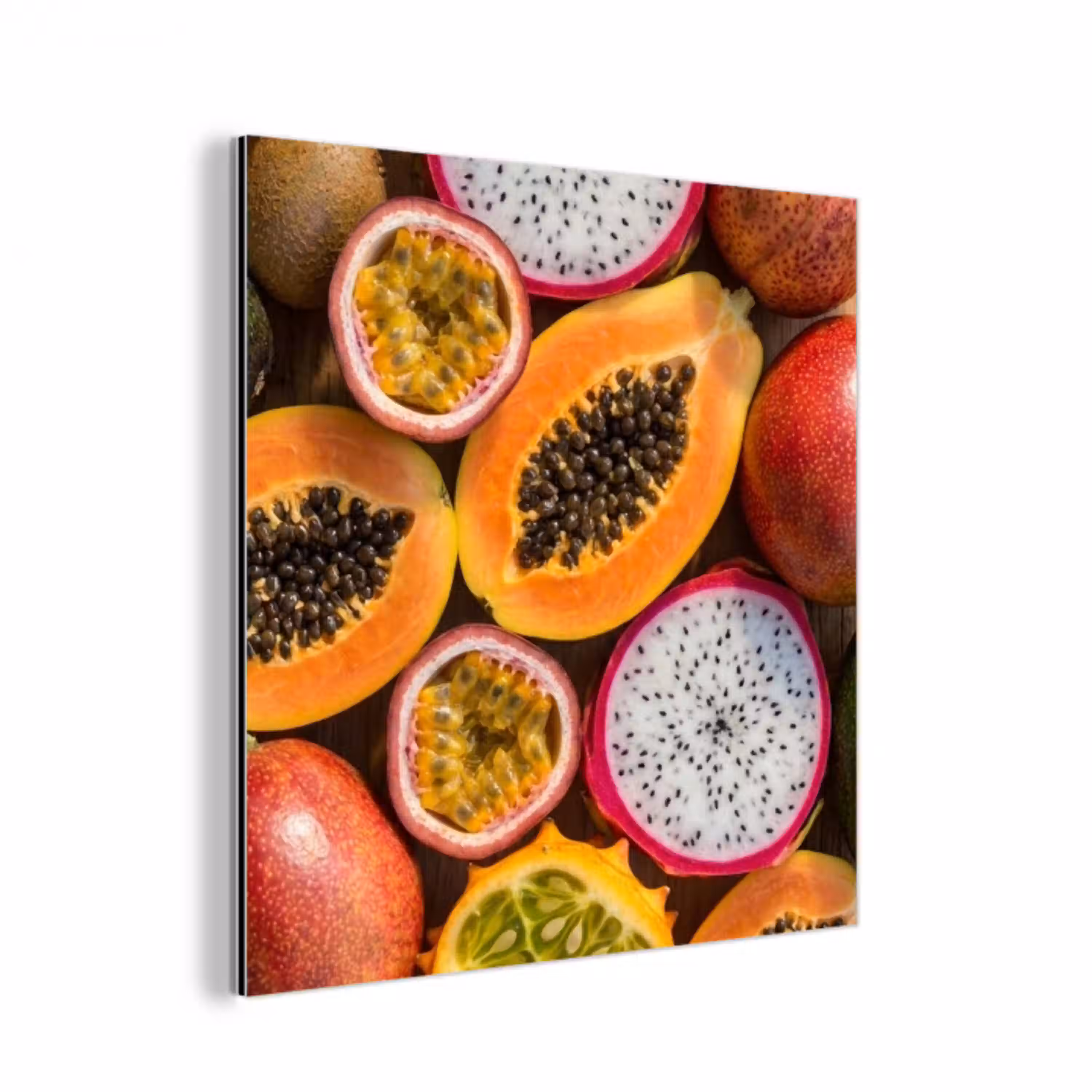 Fruit - Geopend - Tropisch - Eten - Kleurrijk aluminium wit klein -3d
