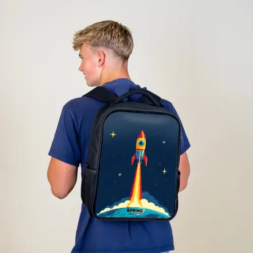 Planeet - Raket - Sterren - Donkerblauw Rugzak - Zwart middel -sfeer8