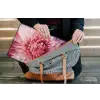 Dahlia - Bloem - Close up - Roze laptophoes neopreen klein -tas