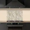Textuur - Reliëf - Beige keuken achterwand spatscherm klein 900 -sfeer1