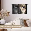 Vrouw - Bladgoud - Zwart - Goud - Luxe Wandkleed katoen klein -sfeer1