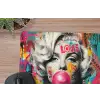 Vrouw - Kauwgom - Graffiti - Neonkleuren muismat rubber klein -closeup