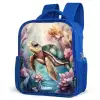 Zeeschildpad tussen bloemen onder water Kinderrugzak - Blauw middel -schuin