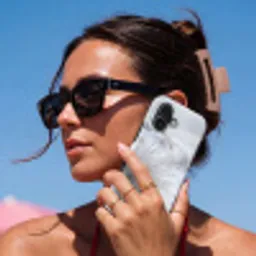 Duinen - Sneeuw - Strand - Winter - Serene Toughcase MagSafe Apple iPhone 17 klein -Sfeer2V