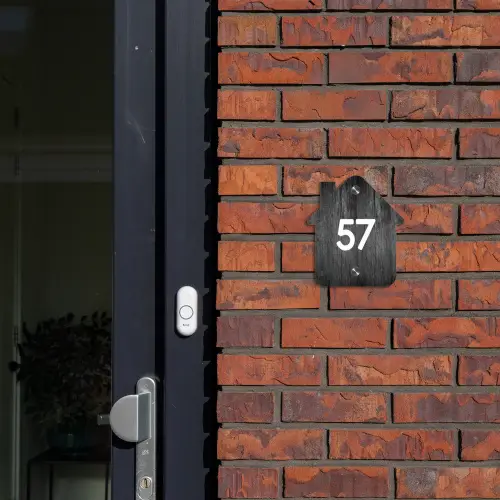 Donker hout - Traditioneel Naambord Huisje klein -sfeer2