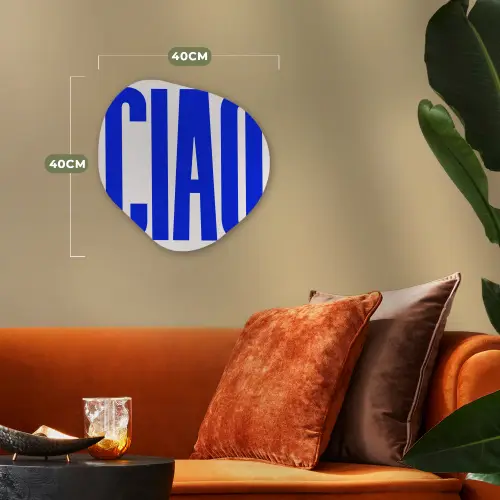 Ciao - Hoofdletters - Blauw - Minimalistisch Wandcirkel Organisch Forex 3mm klein -sfeer3