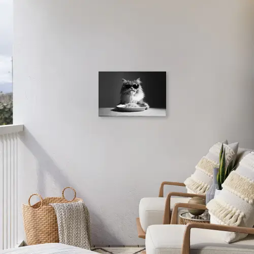 Langharige kat - Zonnebril - Spaghetti - Humor - Zwart - wit Tuinposter op houten frame 2 cm dik klein -sfeer1